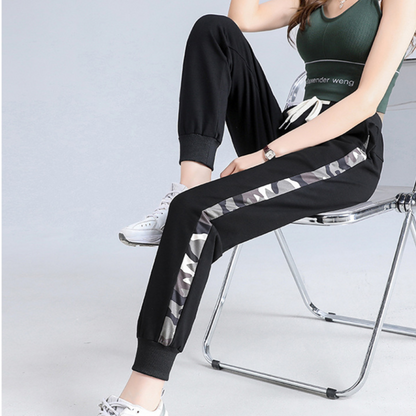 Mara Camo Joggers